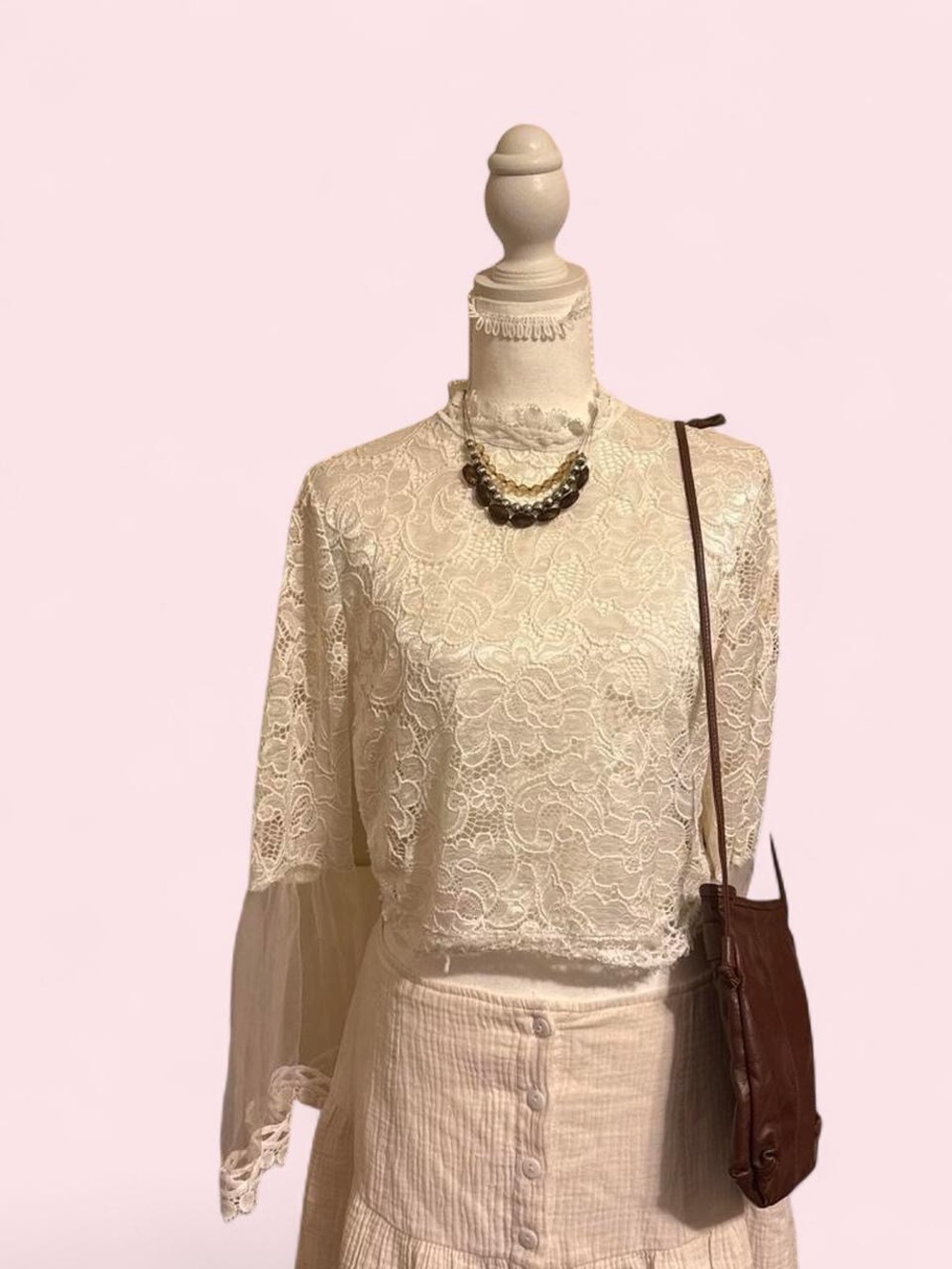 Cream Lace Longsleeve Top